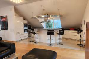 Wunderschöne, hochwertige, möblierte, ruhige Dachterrassenwohnung in Unterhaching – Die vollständige Adresse der Immobilie erhältst du vom Anbieter., 82008 Unterhaching – Vorschaubild 3