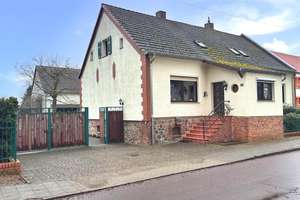 „Leben im Grünen: Einfamilienhaus mit 190 m² Wohnfläche auf über 5.600 m² Grundstück in Parc – Die vollständige Adresse der Immobilie erhältst du vom Anbieter., 39307 Genthin – Vorschaubild 2