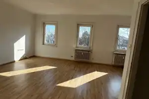 Hellle Dachgeschosswohnung in großzügiger Villa – Wartestraße 12, 65191 Bierstadt, Wiesbaden – Vorschaubild 5