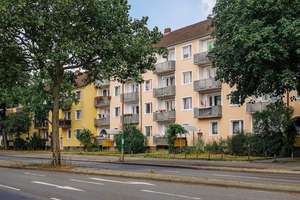 Wohnung mit Balkon  // 2.OG , Rechts – Siemensstr. 25, 38440 Köhlerberg, Wolfsburg – Vorschaubild 1
