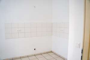 Stilvoll renovierte 2-Zimmer-Wohnung mit Tageslichtbad und Hofausrichtung – Lutherstraße 5, 39112 Sudenburg, Magdeburg – Vorschaubild 22