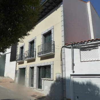 HERVORRAGENDES DUPLEX