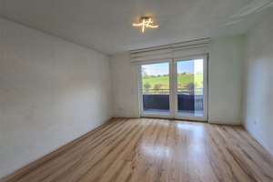 Charmantes 1-Zimmer-Apartment mit Balkon & Stellplatz in Leverkusen-Steinbüchel