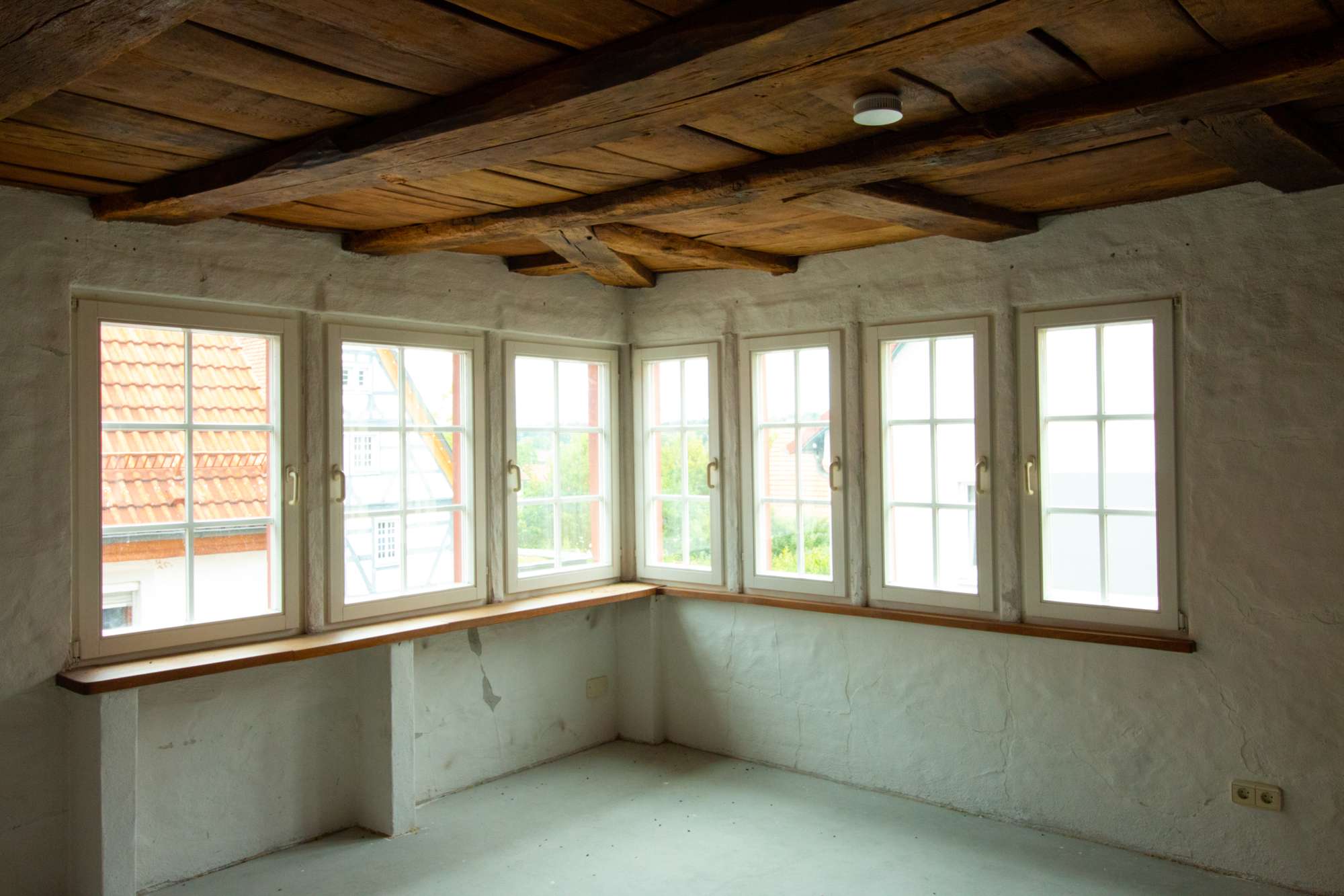 Immobilie in Hayingen - Großzügiges Denkmalobjekt mit Potenzial – Teilrenoviert und bereit für Ihre Visionen! - Bild 2