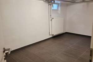 Raum für neue Ideen: Fünf-Zimmer-Haus in München-Forstenried – Hechendorferstr 12a, 81477 Obersendling, München – Vorschaubild 16