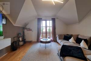 Singleparadies nähe AUDI! Gemütliche DG-Wohnung bietet  Zuflucht vom Alltagsstress – Brentanostraße 9b, 85055 Nordost, Ingolstadt – Vorschaubild 2