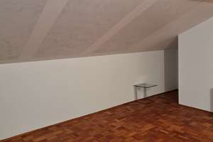 Mehrfamilienhaus zu vermieten, Premium Anzeige – Die vollständige Adresse der Immobilie erhältst du vom Anbieter., 36151 Burghaun – Vorschaubild 3