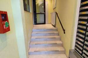 Voll möbliertes All-inclusive-Apartment inkl. Internet, Strom, Heizung und TG-Stellplatz nähe BMW – Knorrstraße 59, 80807 Milbertshofen, München – Vorschaubild 3