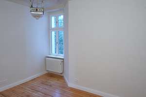 GROßE 3 RAUM ,BALKON,AUFZUG,DUSCHE,WANNE,PARKETT – 10405 Prenzlauer Berg, Berlin – Vorschaubild 8