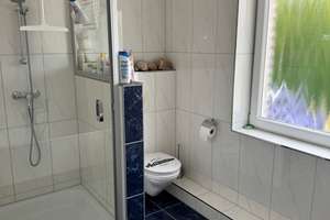 Seltenheit: 2 gepflegte und neuwertige Einfamilienhäuser (135 m² + 121 m²) auf einem Grundstück – Die vollständige Adresse der Immobilie erhältst du vom Anbieter., 22175 Bramfeld, Hamburg – Vorschaubild 8