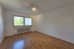 2-Zimmer-Wohnung mit Sonnenbalkon in Rheinlage im Kölner Norden – Auf dem Heidenberg 18, 50735 Niehl, Köln – Vorschaubild 8