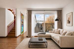 Maisonette-3-Zimmer Penthousewohnung mit Terrasse & Parkplatz nahe Boxhagener Platz – Die vollständige Adresse der Immobilie erhältst du vom Anbieter., 10243 Friedrichshain, Berlin – Vorschaubild 2