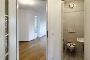 Gut geschnittene 3-Zimmer-Wohnung im 2. OG mit schönem Balkon in sehr gepflegter grüner Wohnanlage – Herzog-Ferdinand-Straße 13, 85456 Wartenberg – Vorschaubild 30