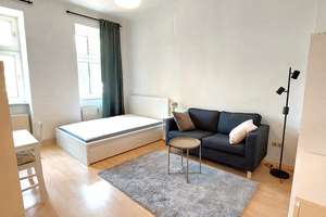 Fully furnished, sunny studio apartment in Neuköln in front of Hasenheise park