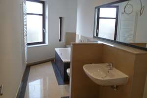 Traumhafte 5 Raum Dachgeschoss Maisonette in Alt Lindenau such neuen Eigentümer – Siemeringstraße 8, 4177 Lindenau, Leipzig – Vorschaubild 1