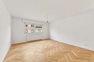 Erstbezug: Kernsanierte 3-Zimmer-Wohnung mit EBK und Balkon in Stuttgart-West – Senefelderstraße 15, 70178 Feuersee, Stuttgart – Vorschaubild 4