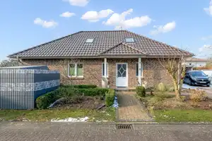 Ein Zuhause zum Verlieben – modern, energieeffizient und bereit für Ihre Zukunft! – Stade (Kreis) – Vorschaubild 14