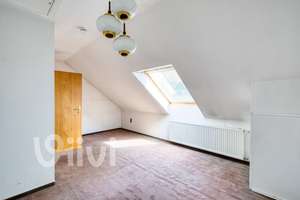 Doppelhaushälfte mit viel Potential in Marienfelde: 115 m², Terrasse, gr. Garten, Keller, Garage – Die vollständige Adresse der Immobilie erhältst du vom Anbieter., 12277 Marienfelde, Berlin – Vorschaubild 12