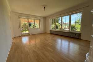 Wohntraum in Vogt - Haushälfte (4,5 Zimmer) mit weitläufigem Gartengrundstück – Ravensburg (Kreis) – Vorschaubild 4