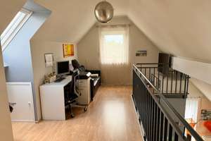 Platz an der Sonne mit Blick über die Gründlach -  4Zi. - Maisonette-Whg. mit Balkon + Loggia – Die vollständige Adresse der Immobilie erhältst du vom Anbieter., 90427 Großgründlach, Nürnberg – Vorschaubild 18