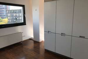 SKY-APPARTEMENT mit Einbauschränken – 60528 Niederrad, Frankfurt am Main – Vorschaubild 5