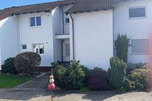 Steinbach, familienfreundliches Reiheneckhaus mit tollem, eingewachsemem Garten! – Die vollständige Adresse der Immobilie erhältst du vom Anbieter., 61449 Steinbach (Taunus) – Vorschaubild 2