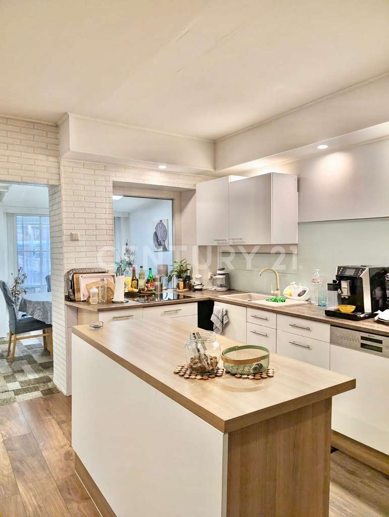 Immobilie in Hückelhoven - Perfekt für Familien: Reihenhaus mit Garten & Spielplatz am Haus – zentral gelegen - Bild 1