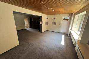 Haus in Ganderkesee mit Wintergarten, Garten, Werkstatt und zwei Garagen zu vermieten – Bogenweg 4, 27777 Ganderkesee – Vorschaubild 19
