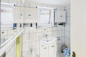 Vielseitiges Zweifamilienhaus mit Einliegerwohnung mit großem Potenzial in Stuttgart-Feuerbach – Die vollständige Adresse der Immobilie erhältst du vom Anbieter., 70469 Feuerbacher Tal, Stuttgart – Vorschaubild 10