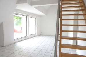 Phantasievolles Wohnen  mit großem Balkon und Galerie in MG-Grenzlandstadion – Die vollständige Adresse der Immobilie erhältst du vom Anbieter., 41236 Grenzland-Stadion, Mönchengladbach – Vorschaubild 3