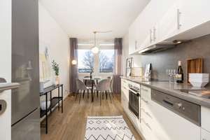 BESICHTIGUNG SAMSTAG 16. MAI: Helle, ruhige 4 Zimmer im 7. OG mit Ausblick – Die vollständige Adresse der Immobilie erhältst du vom Anbieter., 81927 Johanneskirchen, München – Vorschaubild 7