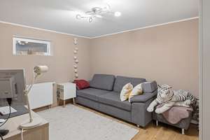 EFH mit PV-Anlage, Garten & Wallbox in Nettelnburg – Die vollständige Adresse der Immobilie erhältst du vom Anbieter., 21035 Bergedorf (Ortsteil), Hamburg – Vorschaubild 19