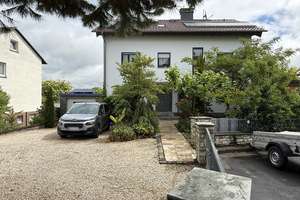 Top gepflegtes 3-Familienhaus mit großem Garten – Die vollständige Adresse der Immobilie erhältst du vom Anbieter., 61130 Nidderau – Vorschaubild 9