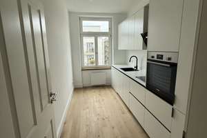 Helle, hochwertig sanierte 2-Zimmer-Altbauwohnung in Frankfurt – Schwalbacher Straße 23, 60326 Gallus, Frankfurt am Main – Vorschaubild 2