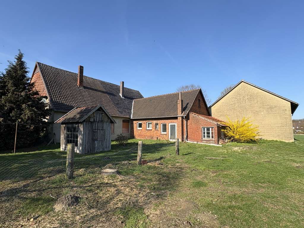 Immobilie in Minden - Resthof mit 2.000 m² Grundstück in Minden-Todtenhausen - Bild 1