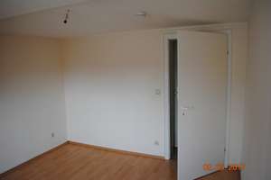 Gemütliche 3,5-R-Whg. (Arb.Zi. separat!) - 3er-WG bes. gut geeignet!!! – Schadowstraße 11, 45143 Holsterhausen, Essen – Vorschaubild 6