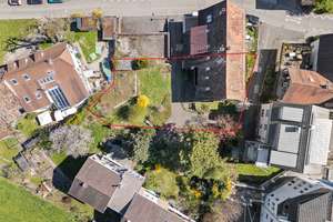 Dreifamilienhaus mit Entwicklungspotenzial und großzügigem Garten – Die vollständige Adresse der Immobilie erhältst du vom Anbieter., 78464 Allmannsdorf, Konstanz – Vorschaubild 6