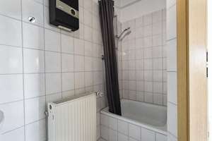 LICHT. RAUM. LEBENSQUALITÄT. Stilvolle Maisonette-Wohnung im Dachgeschoss – ideal für Singles oder P – Ressestraße 5, 70599 Plieningen (Ortsteil), Stuttgart – Vorschaubild 10