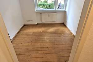 Sehr charmante 3 Zimmer EG-Wohnung: Neue Küche, Dielen, Garten, TG-Wannenbad – Die vollständige Adresse der Immobilie erhältst du vom Anbieter., 65197 Rheingauviertel / Hollerborn, Wiesbaden – Vorschaubild 5