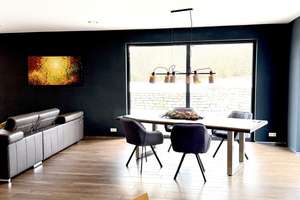 Exklusives EFH in Oberessendorf – modernes Design, Qualität und Eleganz vereint – Die vollständige Adresse der Immobilie erhältst du vom Anbieter., 88427 Bad Schussenried – Vorschaubild 2