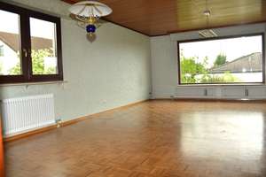Top Wohnlage! Einfamilienhaus mit Garage auf großzügigem Grundstück – Die vollständige Adresse der Immobilie erhältst du vom Anbieter., 74629 Pfedelbach – Vorschaubild 2
