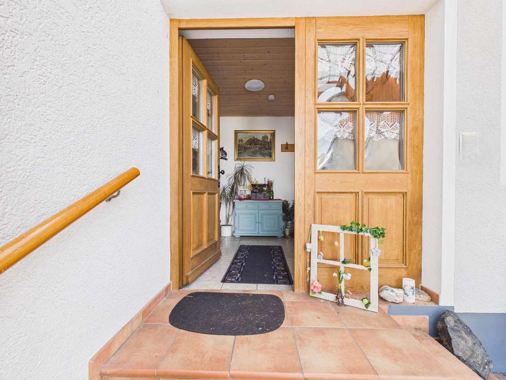 Immobilie in Kallmünz - Charmante Doppelhaushälfte mit 5 Zimmern in Kallmünz - Bild 1