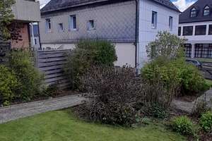 Leben. Arbeiten. Profitieren. Vielseitiges Wohn- und Geschäftshaus in Bestlage Naila – Die vollständige Adresse der Immobilie erhältst du vom Anbieter., 95119 Naila – Vorschaubild 4