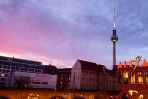 2 Zimmer Apartment , möbliert, Gym , Terrasse  – Voitarestrasse 11, 10179 Berlin – Vorschaubild 15