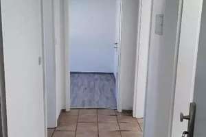 ⭐️⭐️⭐️Helle 3-Zimmer-Wohnung mit Einbauküche, Gartennutzung in Sankt Augustin - ab 01.09. – Goethestr. 18, 53757 Sankt Augustin – Vorschaubild 4