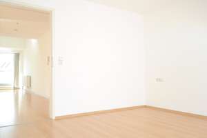 Lichtdurchflutete 4-Zi.-Wohnung in begehrter Lage – 70182 Dobel, Stuttgart – Vorschaubild 15