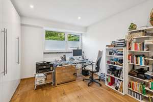 Design trifft Aussicht – Exklusive Wohnung über den Dächern Saarbrückens – Die vollständige Adresse der Immobilie erhältst du vom Anbieter., 66119 St. Arnual, Saarbrücken – Vorschaubild 11