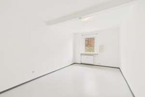 Charmante 2-Zimmer-Wohnung im historischen Altbau – Die vollständige Adresse der Immobilie erhältst du vom Anbieter., 91054 Burgberg, Erlangen – Vorschaubild 3