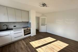 kernsanierte Wohnung in Lechhausen - sofort bezugsfrei