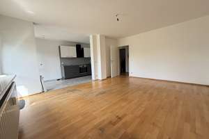 Helle 2 - Zimmer - Erdgeschosswohnung mit Terrasse – Carl-Orff-Straße 1b, 83024 Westerndorf Sankt Peter, Rosenheim – Vorschaubild 7